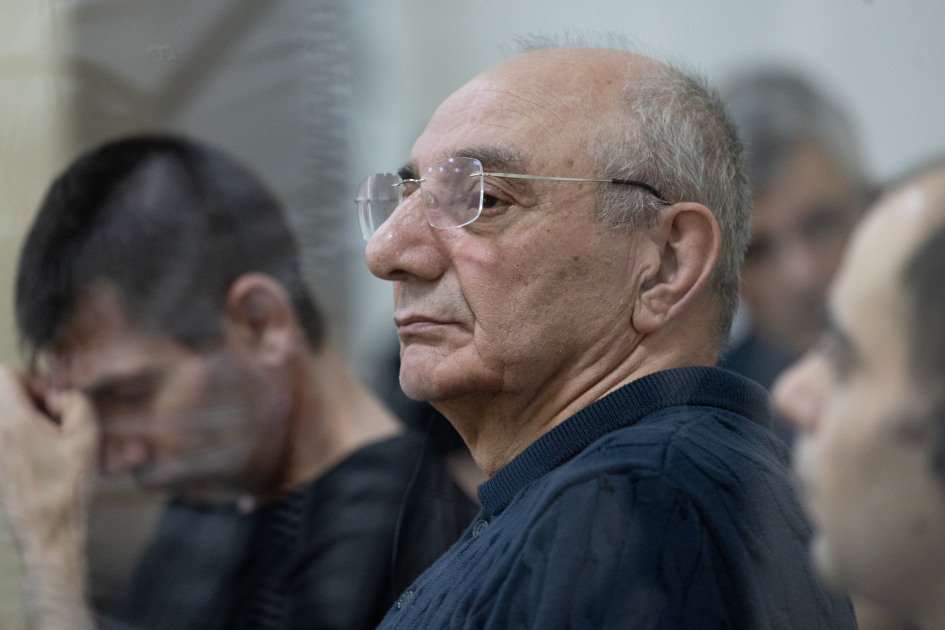 Ermənistan silahlı qüvvələrinin hücumları nəticəsində yaralanmış, mina qurbanı olmuş, əsirlikdə işgəncələr görmüş şəxslər məhkəmədə ifadə veriblər (FOTO)