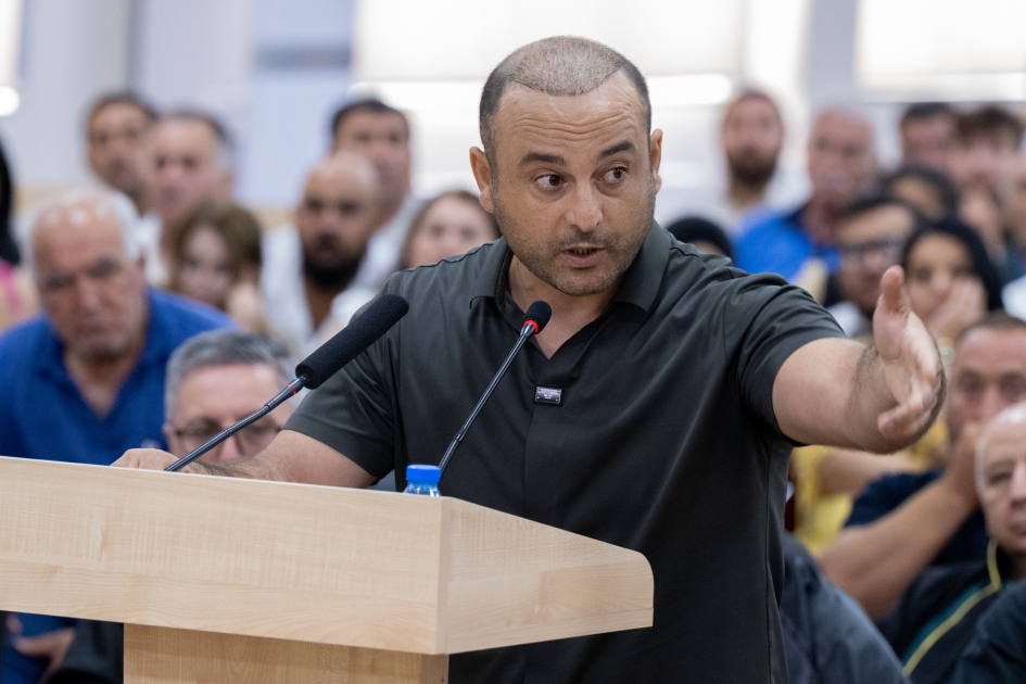 Ermənistan silahlı qüvvələrinin hücumları nəticəsində yaralanmış, mina qurbanı olmuş, əsirlikdə işgəncələr görmüş şəxslər məhkəmədə ifadə veriblər (FOTO)