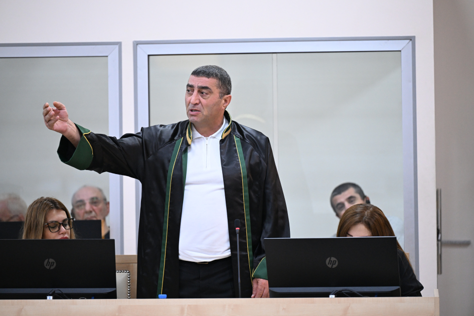 Ermənistan silahlı qüvvələrinin hücumları nəticəsində yaralanmış, mina qurbanı olmuş, əsirlikdə işgəncələr görmüş şəxslər məhkəmədə ifadə veriblər (FOTO)