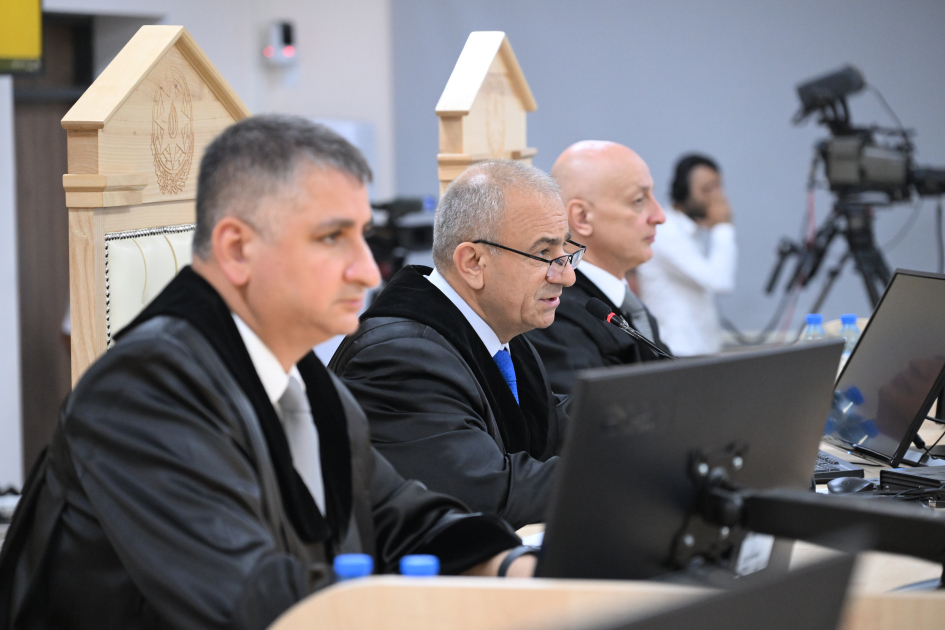 Ermənistan silahlı qüvvələrinin hücumları nəticəsində yaralanmış, mina qurbanı olmuş, əsirlikdə işgəncələr görmüş şəxslər məhkəmədə ifadə veriblər (FOTO)