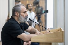 Ermənistan silahlı qüvvələrinin hücumları nəticəsində yaralanmış, mina qurbanı olmuş, evləri dağılmış şəxslər məhkəmədə ifadə veriblər (FOTO)