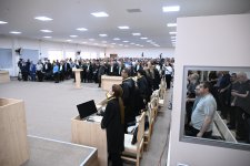 Ermənistan silahlı qüvvələrinin hücumları nəticəsində yaralanmış, mina qurbanı olmuş, evləri dağılmış şəxslər məhkəmədə ifadə veriblər (FOTO)