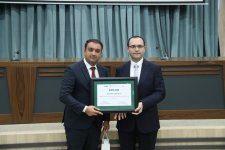 "Üfüq” Karyera İnkişaf Proqramının qaliblərinin təltif olunma mərasimi keçirilib (FOTO)
