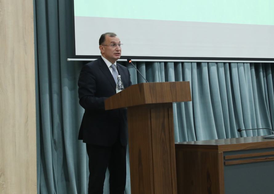 "Üfüq” Karyera İnkişaf Proqramının qaliblərinin təltif olunma mərasimi keçirilib (FOTO)