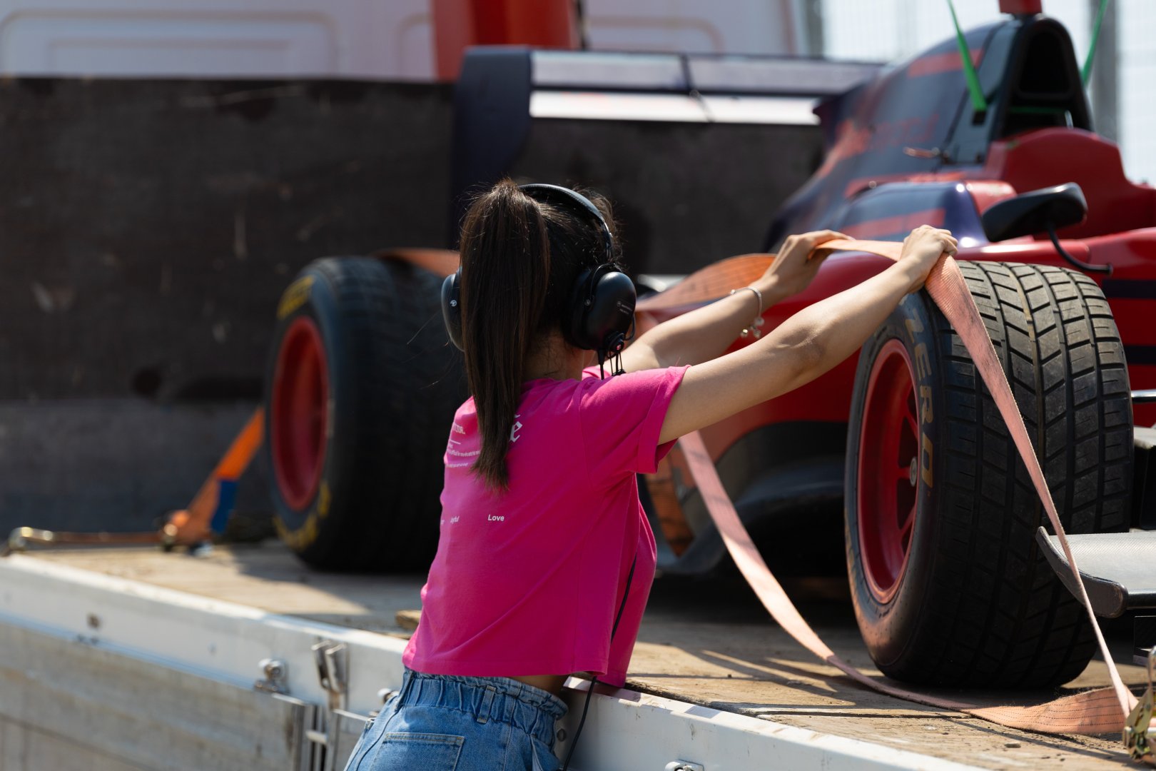 “Formula 1” Azərbaycan Qran-Prisinə hazırlıq məqsədilə marşallar üçün təlimlər keçirilib (FOTO)