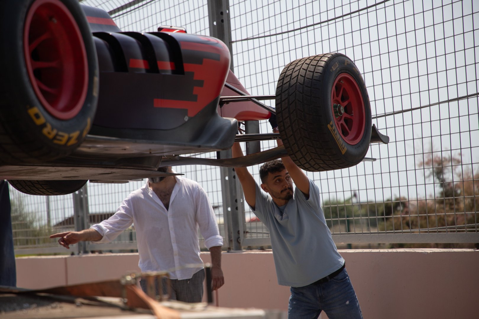 “Formula 1” Azərbaycan Qran-Prisinə hazırlıq məqsədilə marşallar üçün təlimlər keçirilib (FOTO)