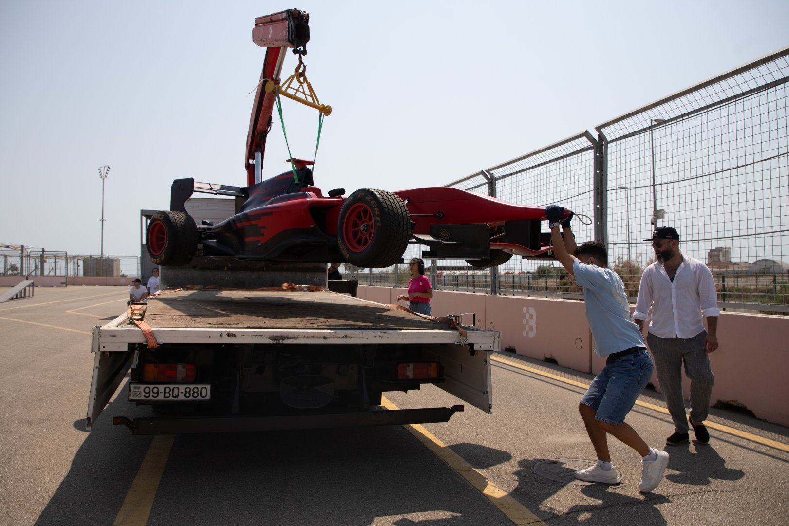 “Formula 1” Azərbaycan Qran-Prisinə hazırlıq məqsədilə marşallar üçün təlimlər keçirilib (FOTO)