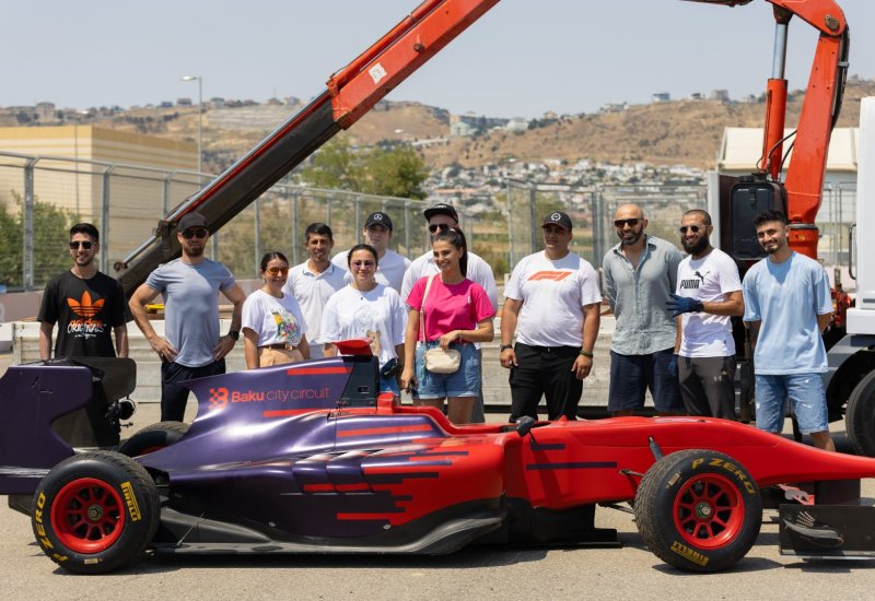 “Formula 1” Azərbaycan Qran-Prisinə hazırlıq məqsədilə marşallar üçün təlimlər keçirilib (FOTO)