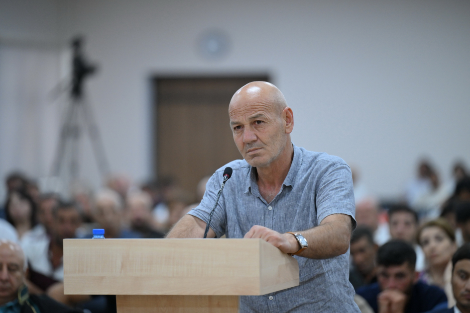 Ermənistan silahlı qüvvələrinin hücumları nəticəsində yaralanmış, mina qurbanı olmuş, əsirlikdə və girovluqda saxlanılmış şəxslər məhkəmədə ifadə veriblər (FOTO)