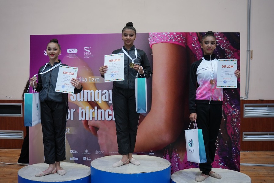 Bədii gimnastika üzrə Sumqayıt şəhər birinciliyi başa çatıb (FOTO)