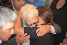 Xalq yazıçısı Elçin Əfəndiyevin nəşi Fəxri xiyabana yola salınıb (FOTO) (YENİLƏNİB)