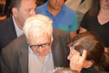 Xalq yazıçısı Elçin Əfəndiyevin nəşi Fəxri xiyabana yola salınıb (FOTO) (YENİLƏNİB)