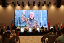 Yay düşərgəsində böyük maraq yaradan “Xankəndi” paneli (FOTO)