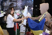 Daha 30 ukraynalı uşaq reabilitasiya məqsədilə Azərbaycana gətirilib (FOTO)