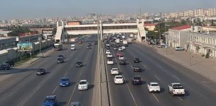 Sürücülərin NƏZƏRİNƏ: Paytaxtın bir sıra yollarında tıxac var - SİYAHI (FOTO)