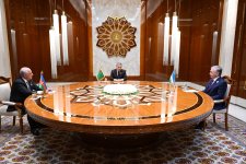 Mərkəzi Asiya ölkələri və Azərbaycan formatının günün tələbinə çevrilməsi müzakirə edilib (FOTO)