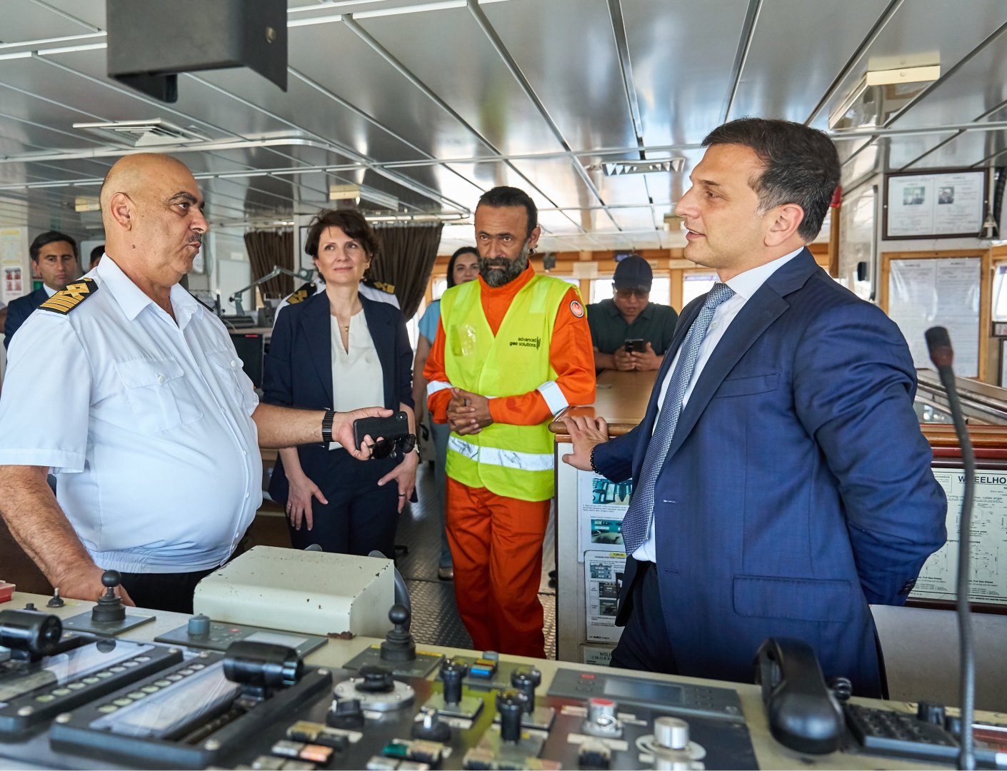 Trans-Xəzər Fiber-Optik Kabel Xətti üzrə dəniz marşrutu tədqiqatına başlanılıb (FOTO)