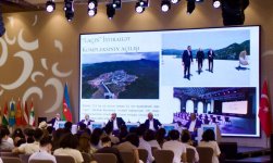 Diaspor Gənclərinin VI Yay Düşərgəsində “İşğaldan azad edilmiş ərazilərdə aparılan bərpa quruculuq işləri” mövzusunda panel təşkil olunub (FOTO)