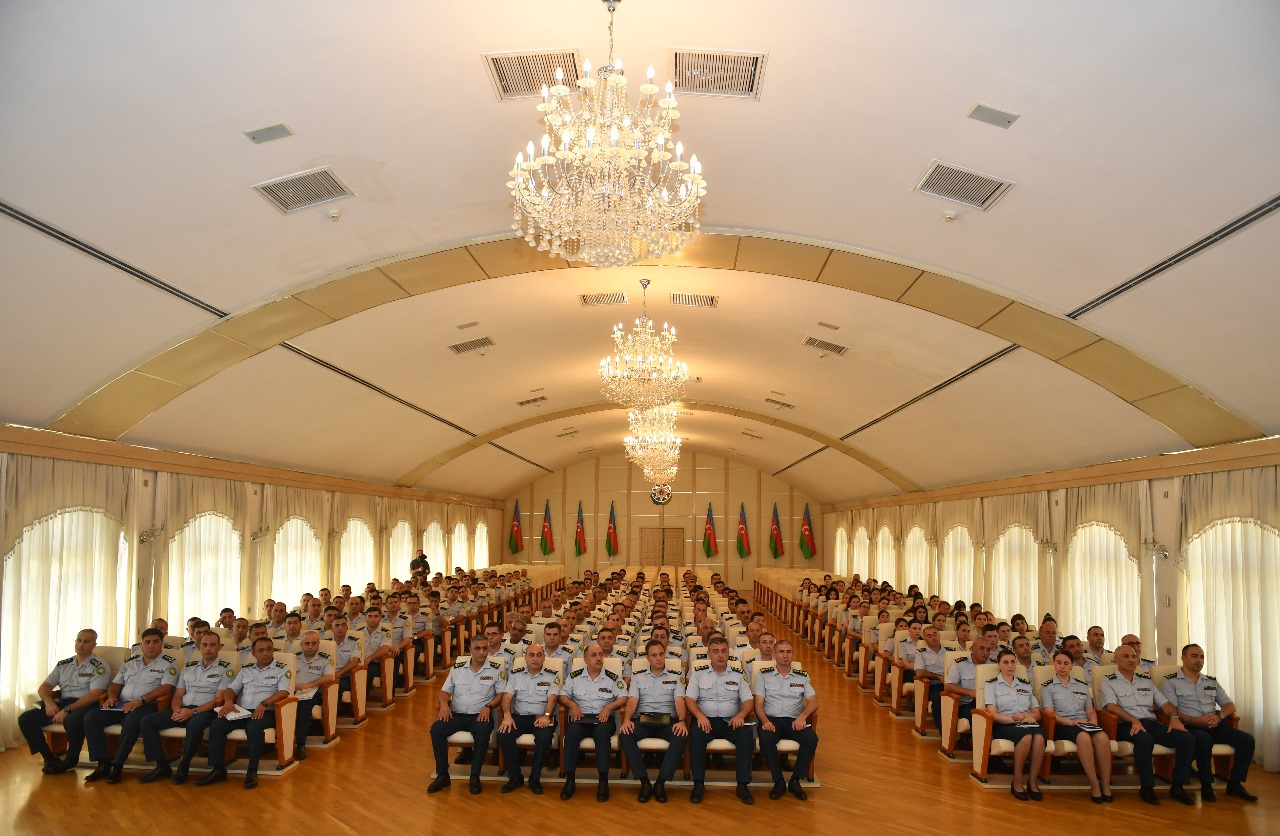 Baş Prokurorluq və DSX "Korrupsiyaya qarşı mübarizə" mövzusunda birgə tədbir keçirib (FOTO)