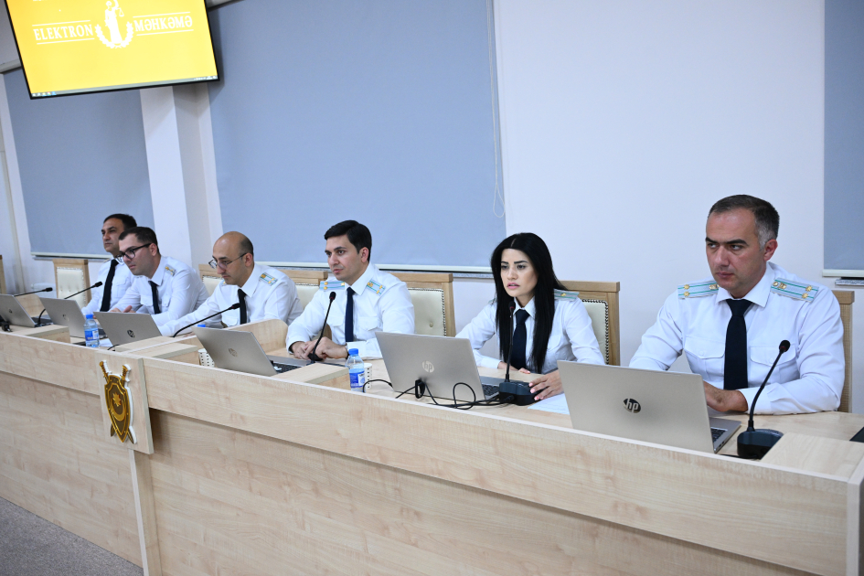 Ermənistan silahlı qüvvələrinin hücumları nəticəsində yaralanmış, mina qurbanı olmuş, əsirlikdə işgəncələrə məruz qalmış şəxslər məhkəmədə ifadə veriblər (FOTO)