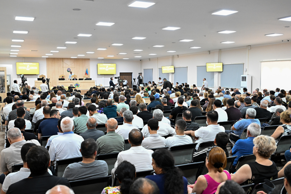 Ermənistan silahlı qüvvələrinin hücumları nəticəsində yaralanmış, mina qurbanı olmuş, əsirlikdə işgəncələrə məruz qalmış şəxslər məhkəmədə ifadə veriblər (FOTO)