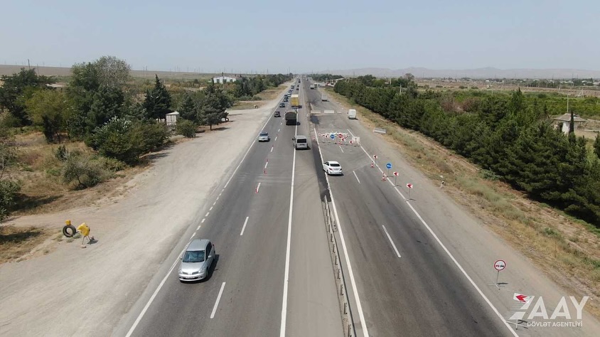 Sürücülərin NƏZƏRİNƏ: Bakı-Ələt-Qazax-Gürcüstan sərhədi avtomobil yolunda əsaslı təmir işləri aparılır (FOTO)