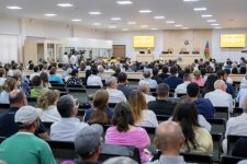 Ermənistan silahlı qüvvələrinin hücumları nəticəsində doğmaları itkin düşmüş, yaralanmış, mina qurbanı olmuş, əsirlikdə işgəncələrə məruz qalmış şəxslər məhkəmədə ifadə veriblər (FOTO)