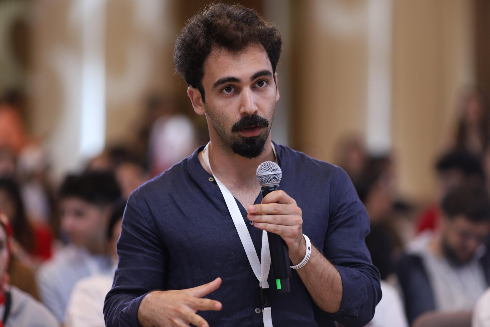 Diaspor Gənclərinin VI Yay Düşərgəsində "Qərbi Azərbaycan İrsi" kitabının təqdimatı keçirilib (FOTO)
