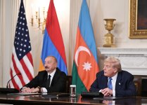 ABŞ Prezidenti Donald Tramp Ağ Evdə mətbuata bəyanatla çıxış edib (FOTO/VİDEO)