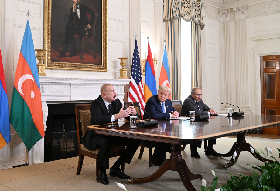 Prezident İlham Əliyev: Prezident Tramp və onun komandası olmasaydı, Ermənistan və Azərbaycan tükənməyən danışıqlar prosesində qalardı (VİDEO)