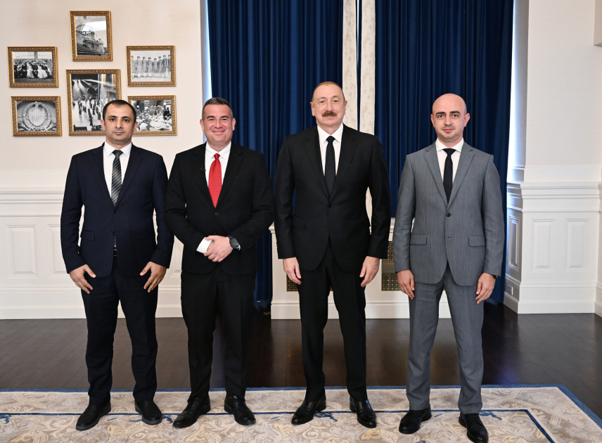 Prezident İlham Əliyev Vaşinqtonda Azərbaycanın media nümayəndələrinə müsahibə verib (FOTO/VİDEO)