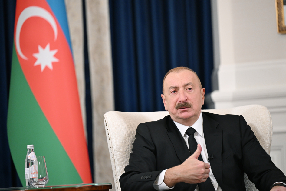 Prezident İlham Əliyev Vaşinqtonda Azərbaycanın media nümayəndələrinə müsahibə verib (FOTO/VİDEO)