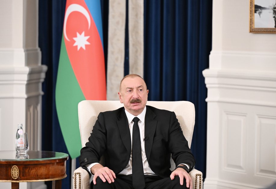 Prezident İlham Əliyev Vaşinqtonda Azərbaycanın media nümayəndələrinə müsahibə verib (FOTO/VİDEO)