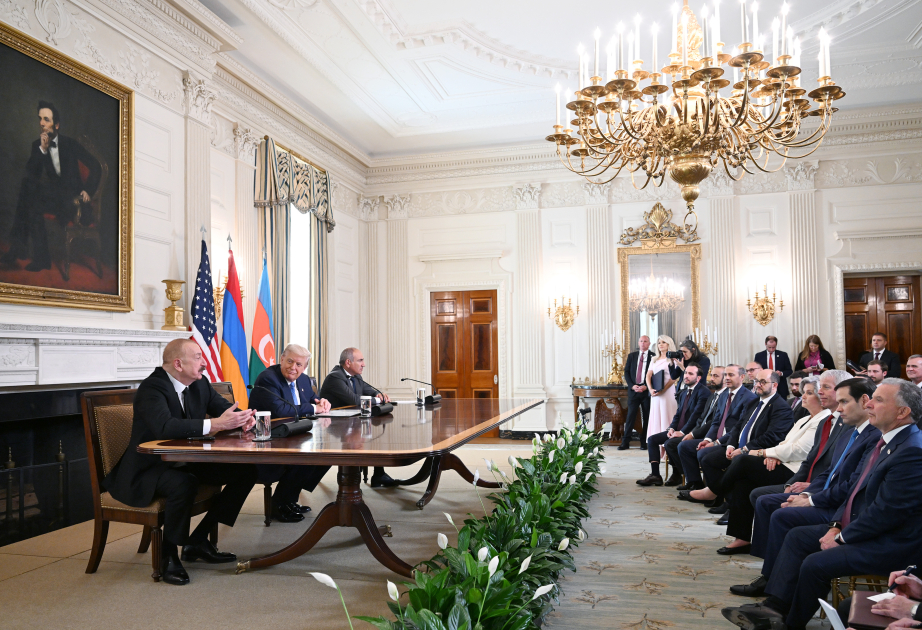 Ermənistanın Baş naziri Nikol Paşinyan Ağ Evdə mətbuata bəyanatla çıxış edib (VİDEO)