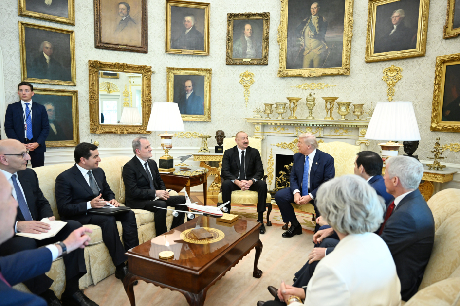 Prezident İlham Əliyev Ağ Evə gəlib (FOTO/VİDEO) (YENİLƏNİB)