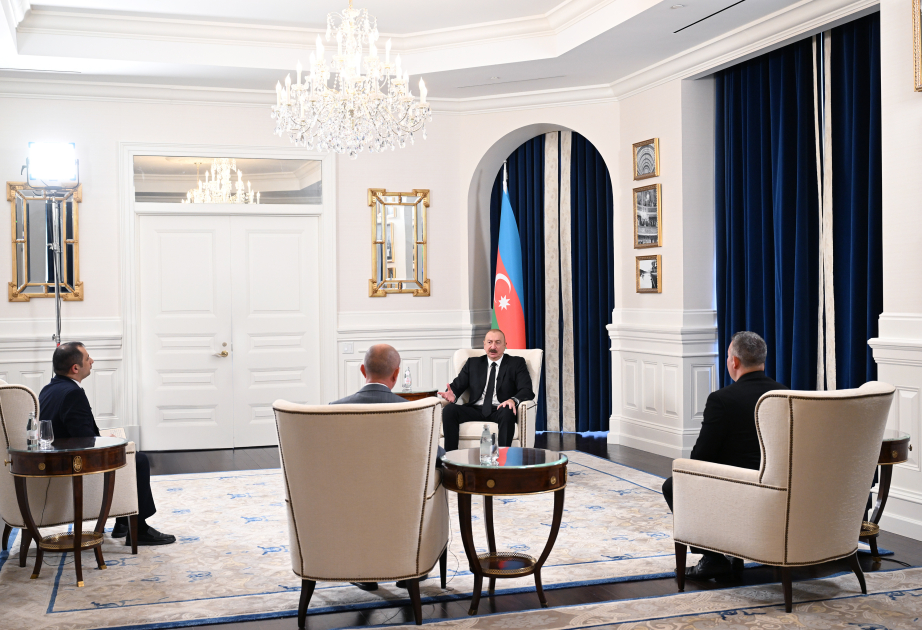 Prezident İlham Əliyev: Azərbaycan daha güclü mövqelərə malik tranzit ölkəyə çevrilməyə çalışır