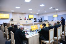 Ermənistan silahlı qüvvələrinin hücumları nəticəsində doğmaları öldürülmüş, yaralanmış, mina qurbanı olmuş, əsirlikdə və girovluqda işgəncələrə məruz qalmış şəxslər məhkəmədə ifadə veriblər (FOTO)