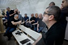 Ermənistan silahlı qüvvələrinin hücumları nəticəsində doğmaları öldürülmüş, yaralanmış, mina qurbanı olmuş, əsirlikdə və girovluqda işgəncələrə məruz qalmış şəxslər məhkəmədə ifadə veriblər (FOTO)