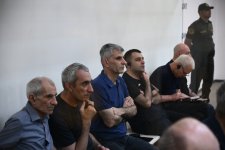 Ermənistan silahlı qüvvələrinin hücumları nəticəsində doğmaları öldürülmüş, yaralanmış, mina qurbanı olmuş, əsirlikdə və girovluqda işgəncələrə məruz qalmış şəxslər məhkəmədə ifadə veriblər (FOTO)