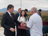 Xocalının Xanyurdu kəndinə 62 nəfər qayıtdı, açarlar təqdim edilib (FOTO) (YENİLƏNİB)