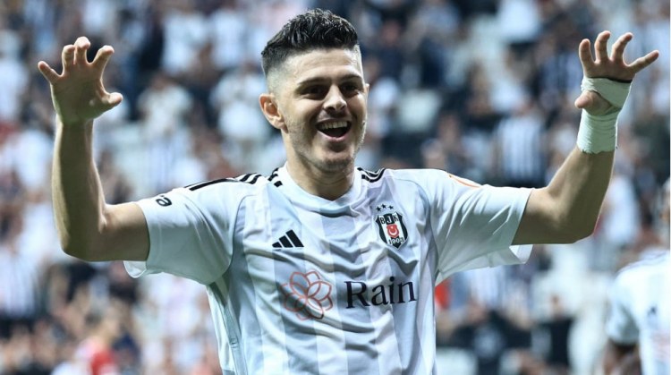 “Ovyedo” “Beşiktaş”ın futbolçusunu heyətinə qatmağa iddialıdır