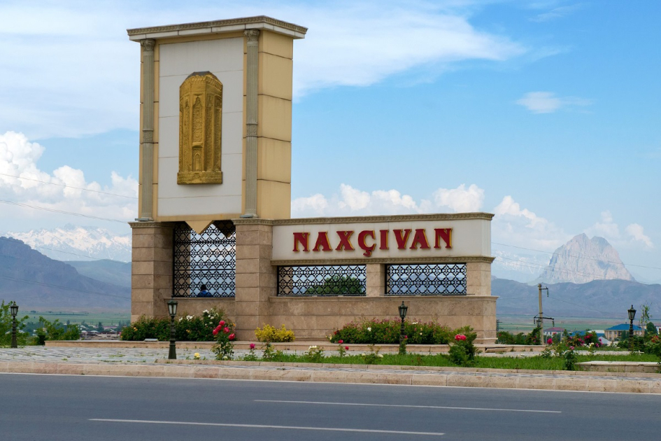 Naxçıvanda “yaşıl nəqliyyat” dövrü başlayır (FOTO)