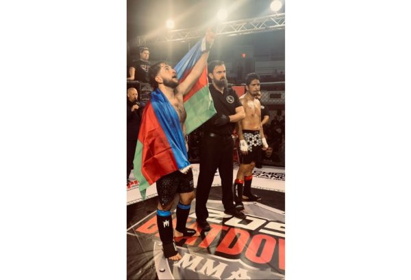 Soydaşımız Kaliforniyada keçirilən MMA döyüşündə qalib gəlib (FOTO)