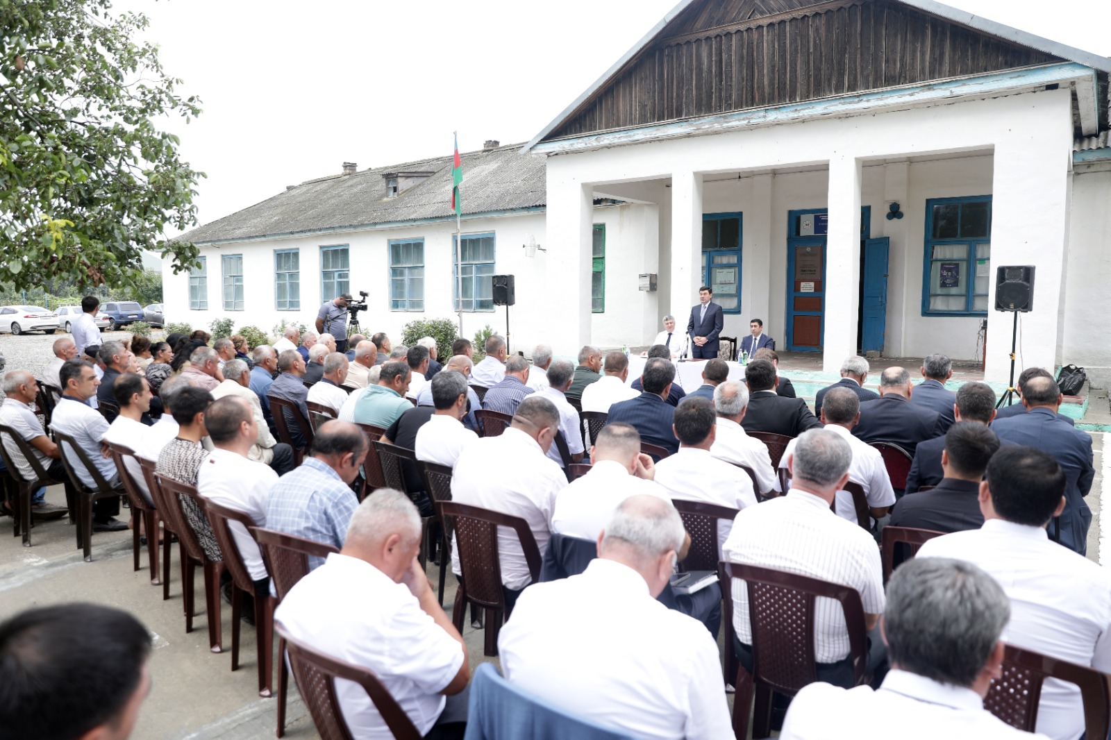 Xaçmazın Dədəli kəndində səyyar qəbul keçirilib (FOTO)