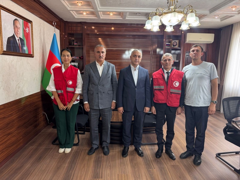 Azərbaycan Qızıl Aypara Cəmiyyəti Xankəndidə fəaliyyətini bərpa edəcək (FOTO)