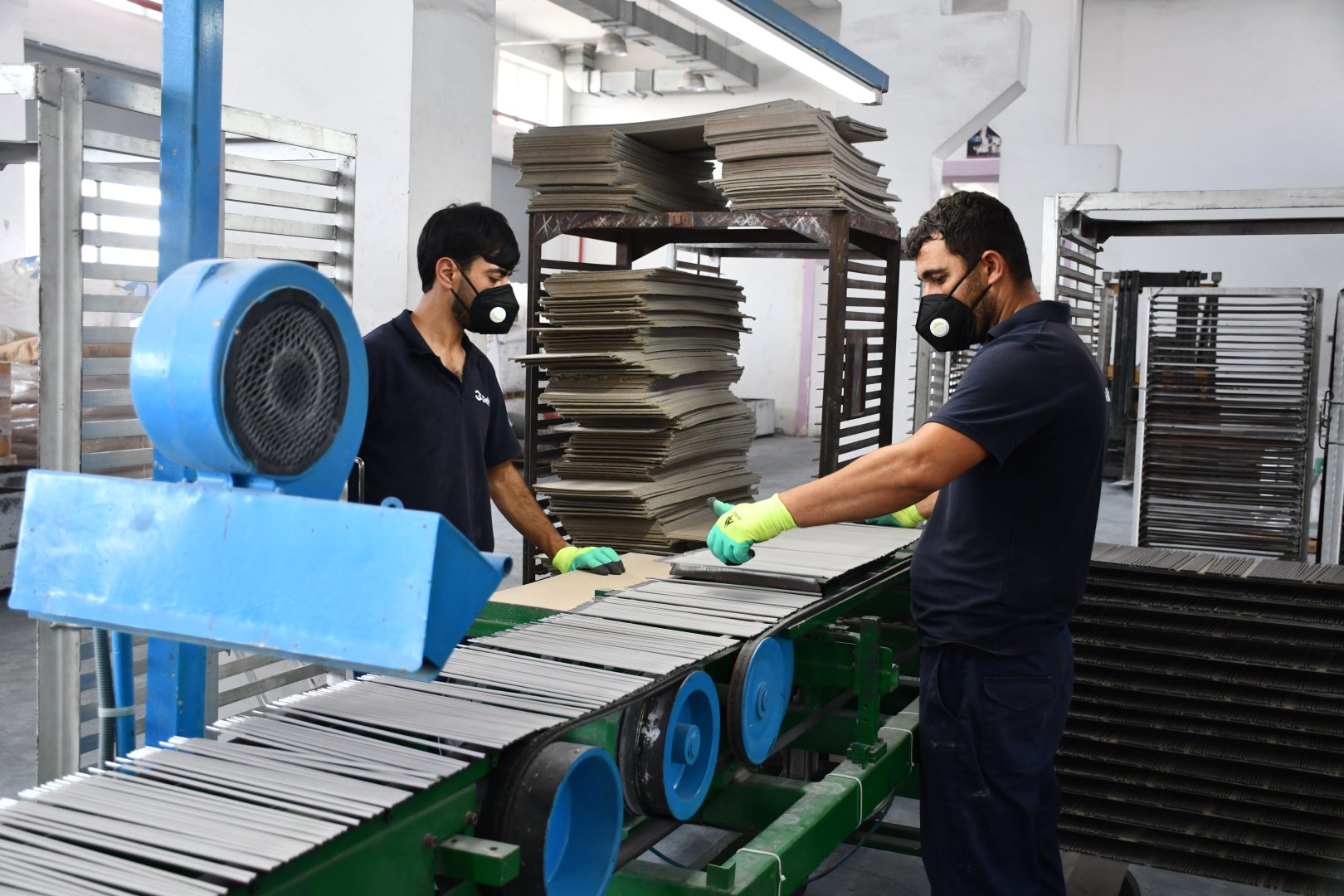 Neftçala Sənaye Məhəlləsində məhsul istehsalı 4 dəfədən çox artıb (FOTO)