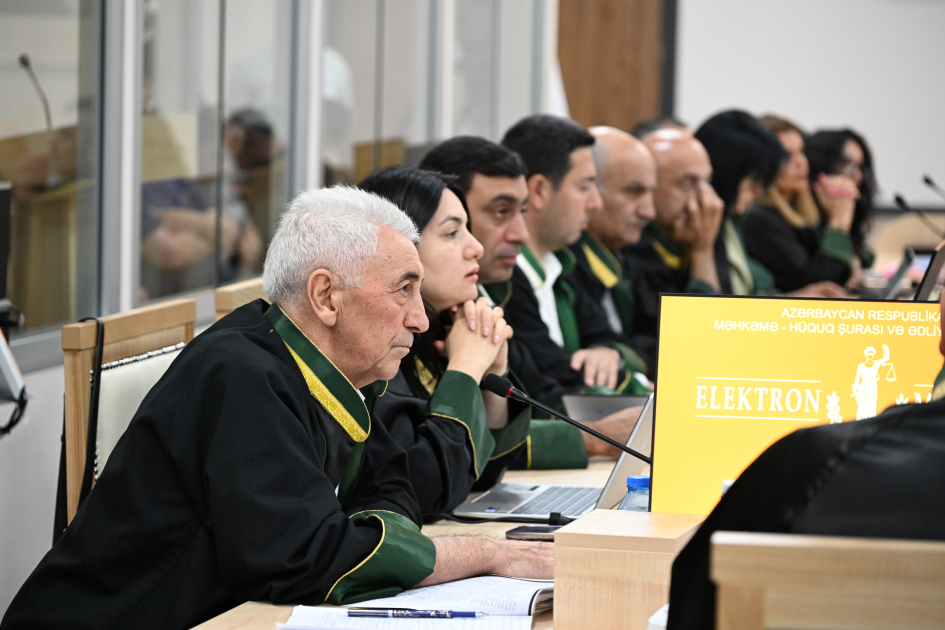 Ermənistan silahlı qüvvələrinin Kəlbəcəri işğal etməsi nəticəsində məcburi köçkün düşmüş, yaralanmış, mina qurbanı olmuş şəxslər məhkəmədə ifadə veriblər (FOTO)