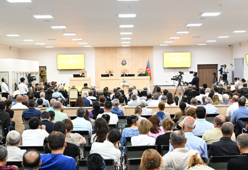 Ermənistan silahlı qüvvələrinin Kəlbəcəri işğal etməsi nəticəsində məcburi köçkün düşmüş, yaralanmış, mina qurbanı olmuş şəxslər məhkəmədə ifadə veriblər (FOTO)