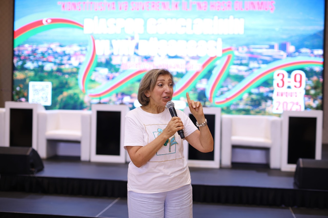 Xankəndidə keçirilən Diaspor Gənclərinin VI Yay Düşərgəsi ziyalılar arasında böyük rəğbət qazanıb (FOTO)