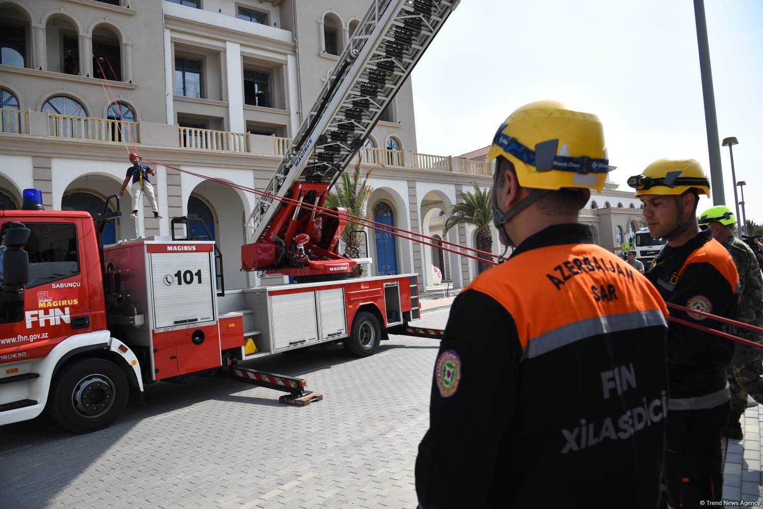 FHN “Sea Breeze Resort” istirahət və yaşayış kompleksində təlim keçirib (FOTO)